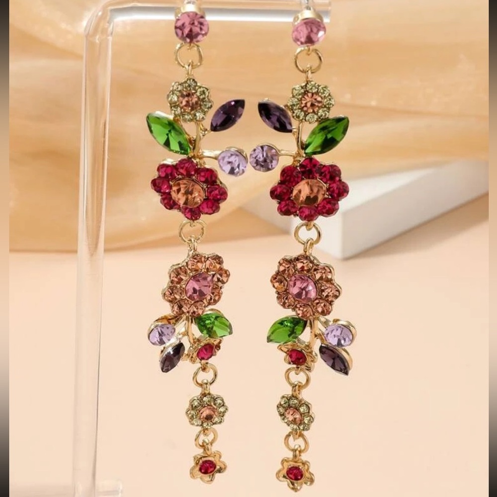 Romantic Flowers Earrings, Rhinestone Flower Earrings - Picture 3 of 4